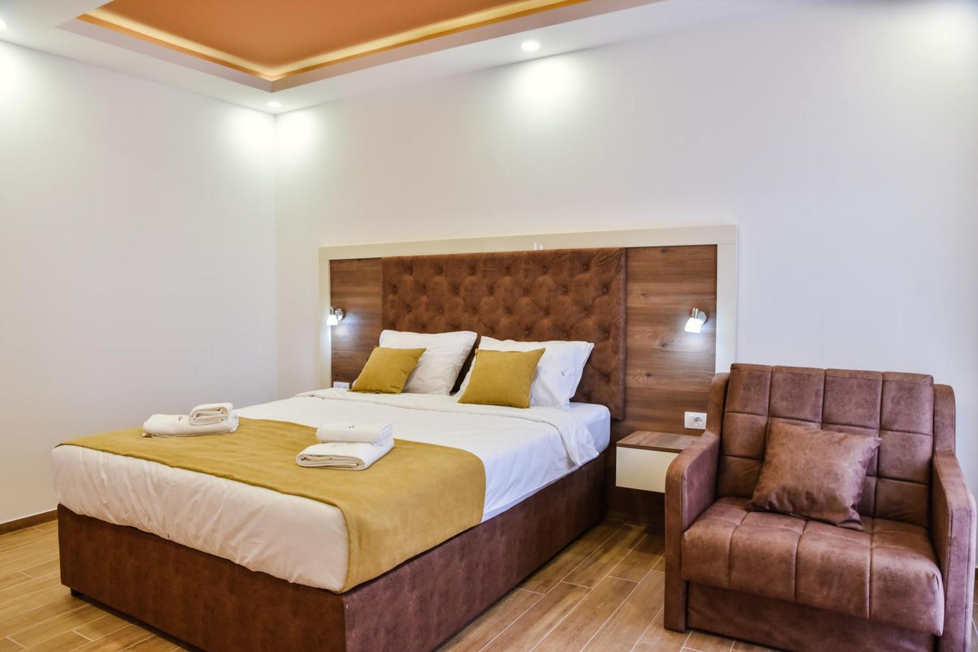 Hotel Heaven Lux Ulcinj Exterior foto