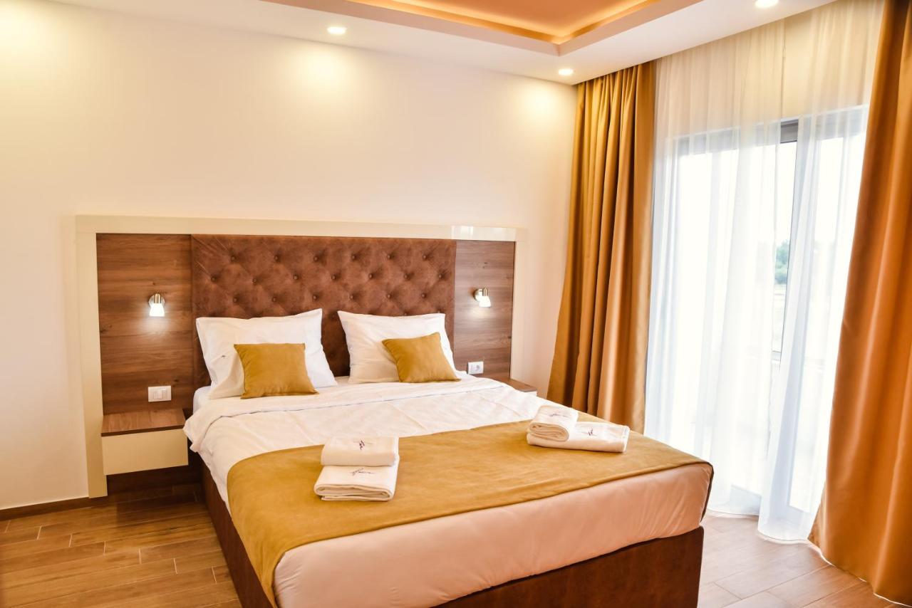Hotel Heaven Lux Ulcinj Exterior foto