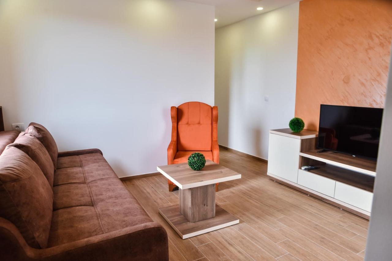 Hotel Heaven Lux Ulcinj Exterior foto