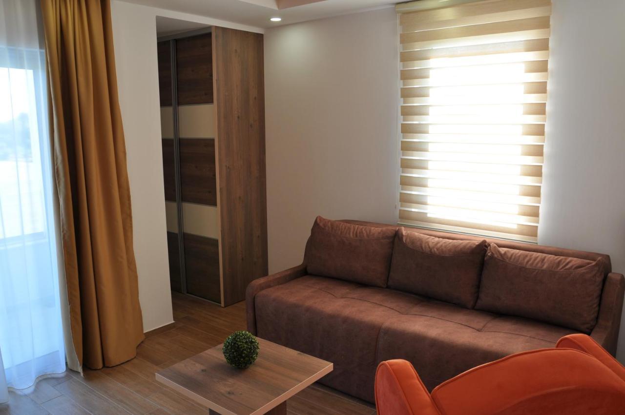 Hotel Heaven Lux Ulcinj Exterior foto